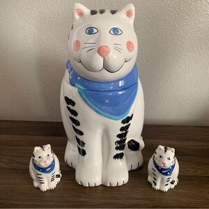 Coco Dowley White Black Cat Blue Bandana Cookie jar Salt & Pepper Shakers Set